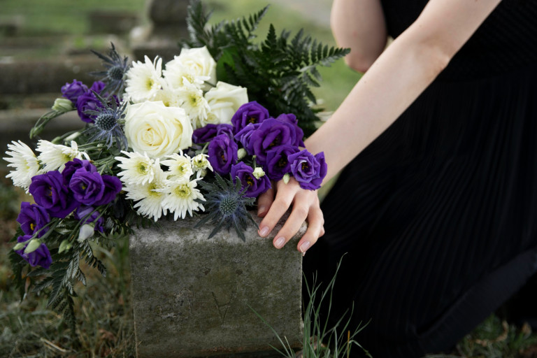 flores duraderas para cementerio